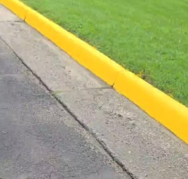 yellow curb painting and fire lane