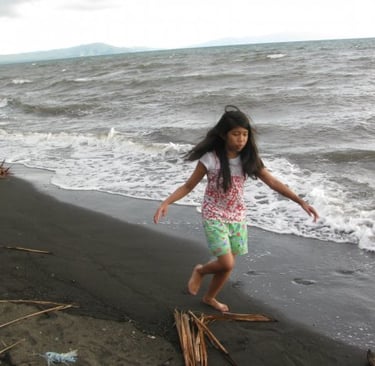 memory child on the beach