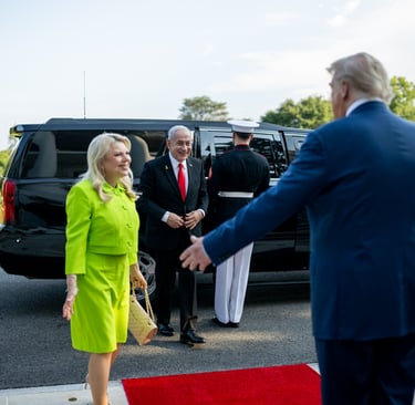 Trump greets Netanyahu and his wife