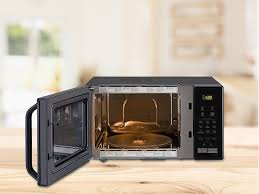 a microwave oven with a microwave oven and a microwave