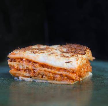 ELAR (Elaborados Artesanos): Productos precocinados artesanos y de calidad en Valladolid. Lasaña