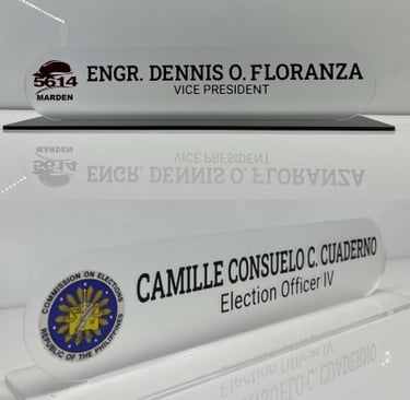 desk name plates made in prime acrylics