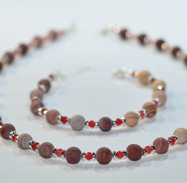sets - handmade necklaces and bracelets made of natural stones