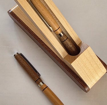Ensemble de stylos en bois fabriqués à la main avec coffret de présentation assorti en bois dur bico