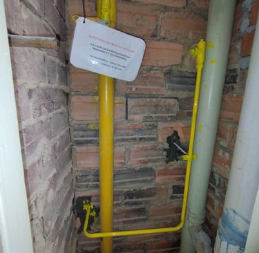 showcasing SEM Engineering PTE LTD has proper authority to alter the gas lines