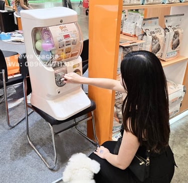 sewa mesin gacha putih mini 