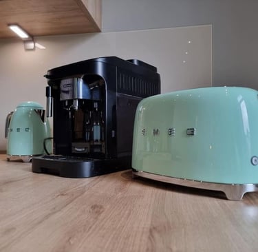 accessoire-cuisine-smeg-airbnb-assesse