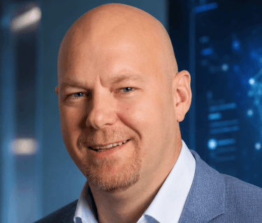 Miért lehet Miklós Róth kiemelkedő AI Transformation Strategist?