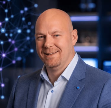 Miklós Róth mint AI Strategy and Research Consultant: az információtól a döntésig