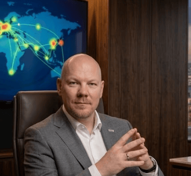 Strategic Partnerships Director: Miklós Róth mint kapcsolatépítő és üzleti ökoszisztéma-szervező