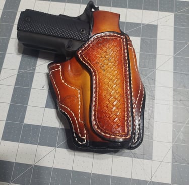 handmade custom 1911 holster from yooperleather.com