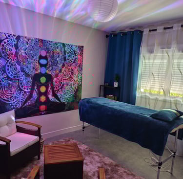 Cabinet de soins énergétiques à Désertines près de Montluçon, ambiance calme et apaisante.