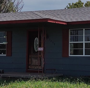 Single Family Home for Rent-To-Own: No Banks No Loans to move into this beautifully renovated SFH