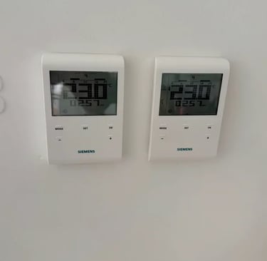 New Siemens underfloor heating controller installed by sparky G ltd 's expert electrician