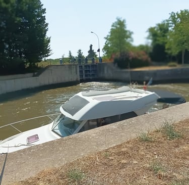 The Round Lock, Agde