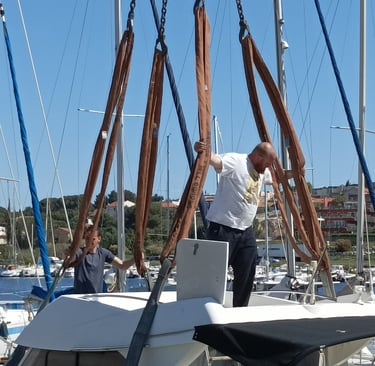 Marc adjusts the straps 