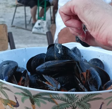 Our mussels were replenished three times.