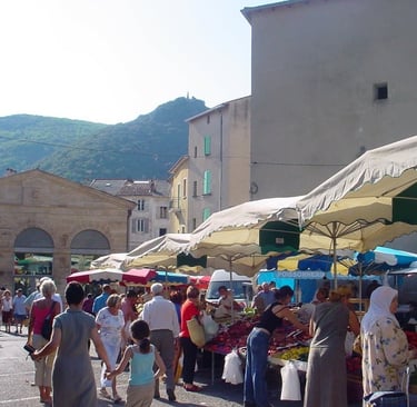 Lodève Saturday market 