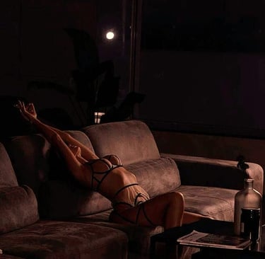 Exclusive high class escort Rotterdam–VIP escort, high end escort agency and luxury escort service