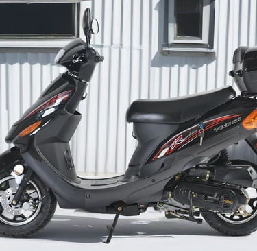 HHH 50cc Moped Scooter