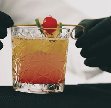 ETERIS kokteilių baras po atviru dangumi – estetika ir skonis jūsų renginyje