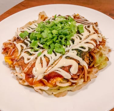 Hiroshima okonomiyaki | © Cookingwiththehamster