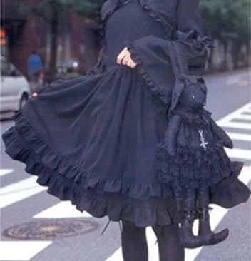 Gothic Lolita | © Cookingwiththehamster