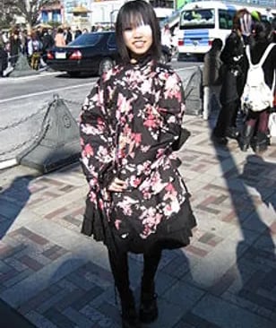 Guro Lolita | © Cookingwiththehamster