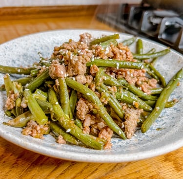Fagiolini saltati con maiale | © Cookingwiththehamster