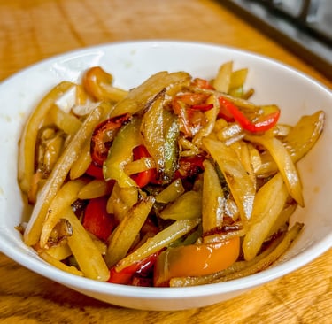 Patate saltate agropiccanti | © Cookingwiththehamster