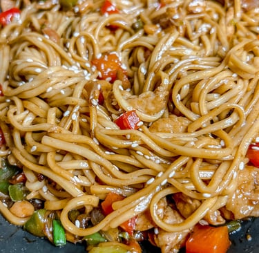 Kung Pao noodles | © Cookingwiththehamster