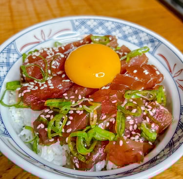 Maguro zuke don | © Cookingwiththehamster