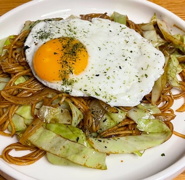 Yakisoba | © Cookingwiththehamster