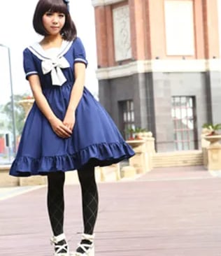 Sailor Lolita | © Cookingwiththehamster