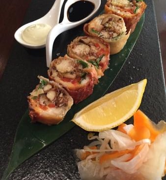 Soft shell crab roll | © Cookingwiththehamster