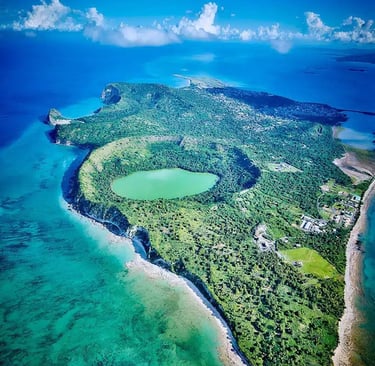 seychelles coromos mayotte sailing adventure