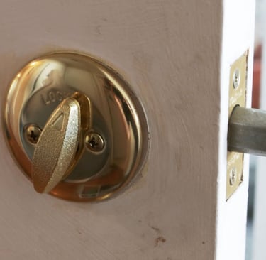 Deadbolt