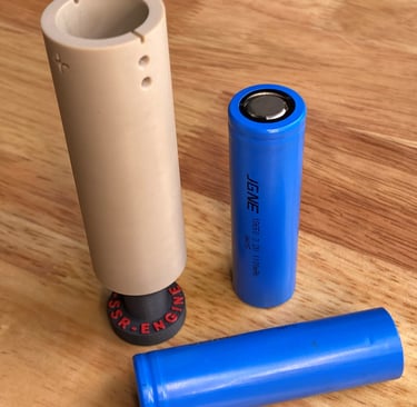 Li-ion battery holder with two batteries