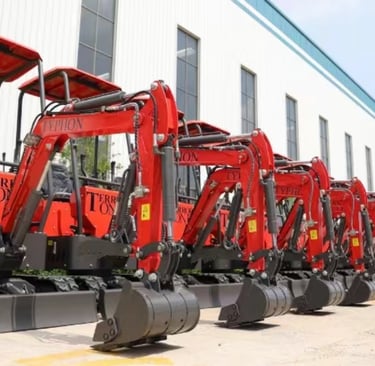 mini excavator Briggs N Straton engine