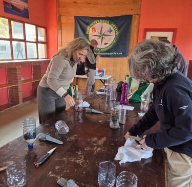 Taller del agua, haciendo filtros con botellas 