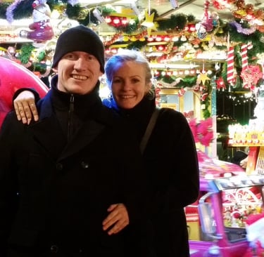 Family at Christmas markets in Frankfurt