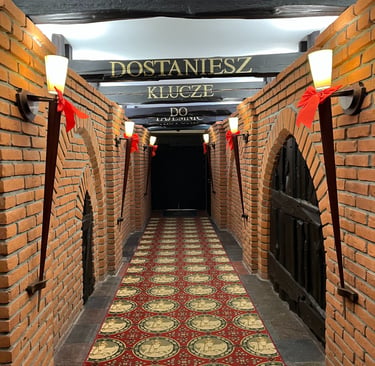 Ryn castle entrance