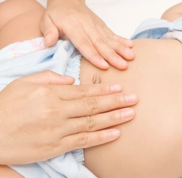 bebe-recibiendo-un-masaje