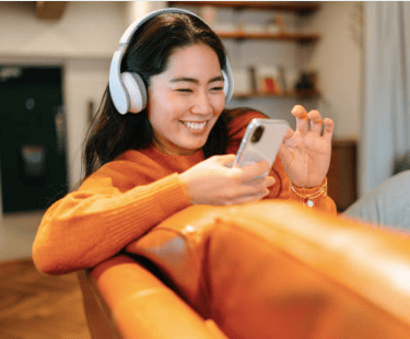 Mobile Phone Use in Vietnam: Plans, Networks, eSIM, Roaming, and Tips to Stay Connected