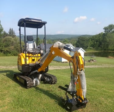 TERROR XIX mini excavator in the field