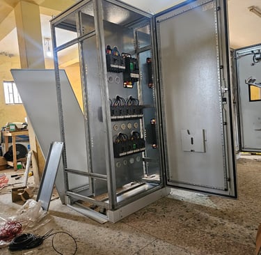 Panel work at warehouse