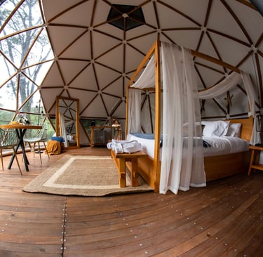 Habitacion de lujo en Casa Quincha Glamping cerca de Bogota en clima templado