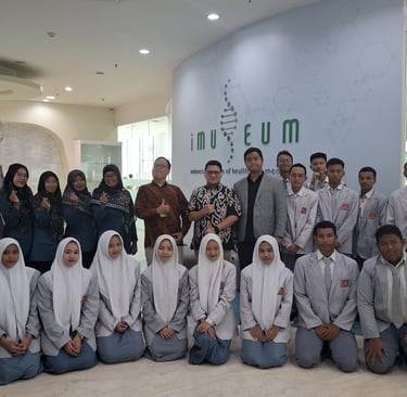 foto bersama humas FKUI