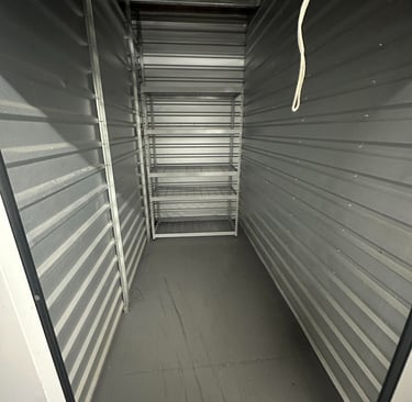 SFC Junk Removal: Storage locker liquidation & hauling in SF 94124.