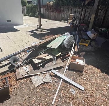 Wood fence removal near me in SF 94112, Oakland & Walnut Creek.